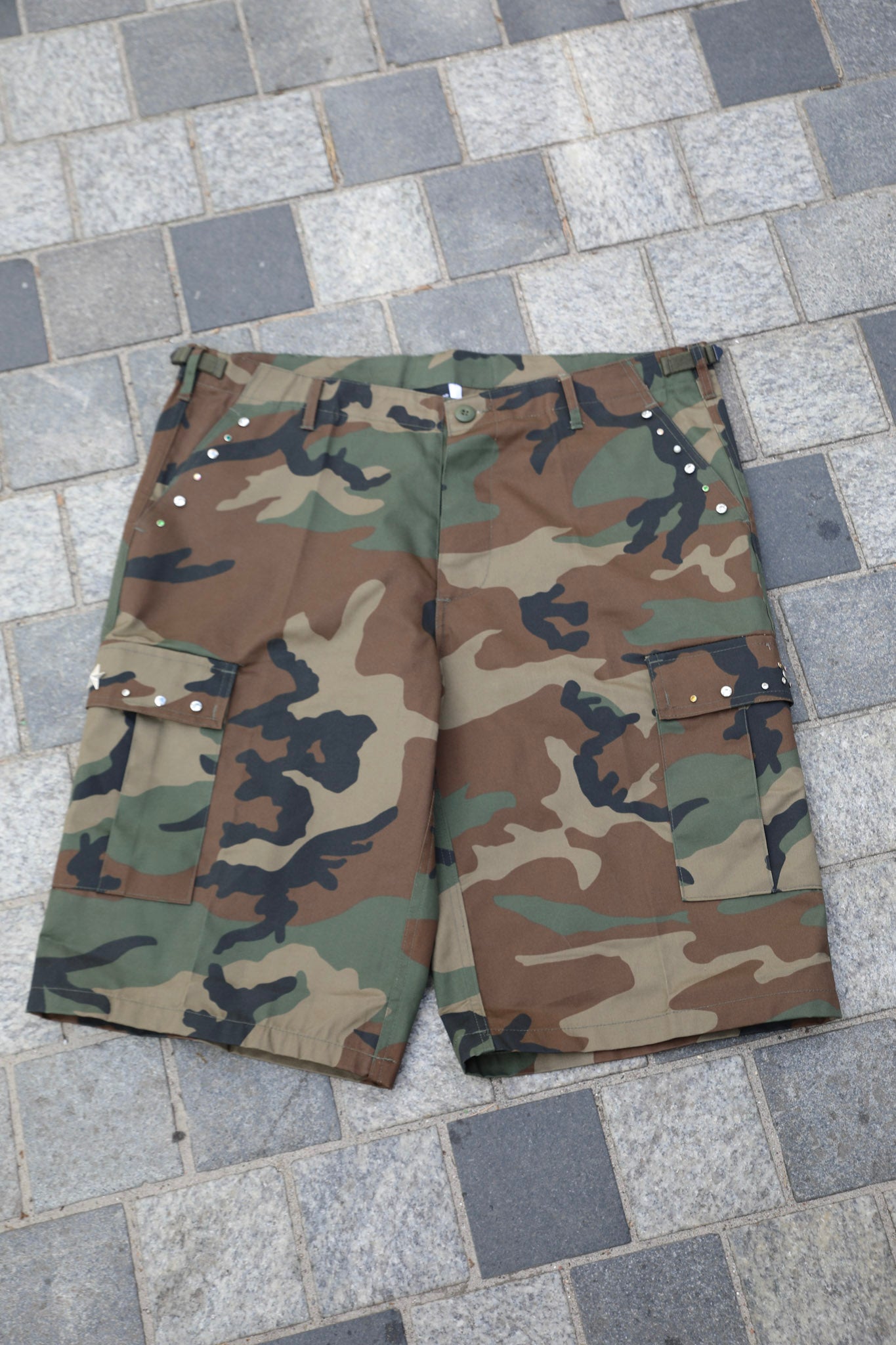 BEDAZZLE CAMO SHORTS