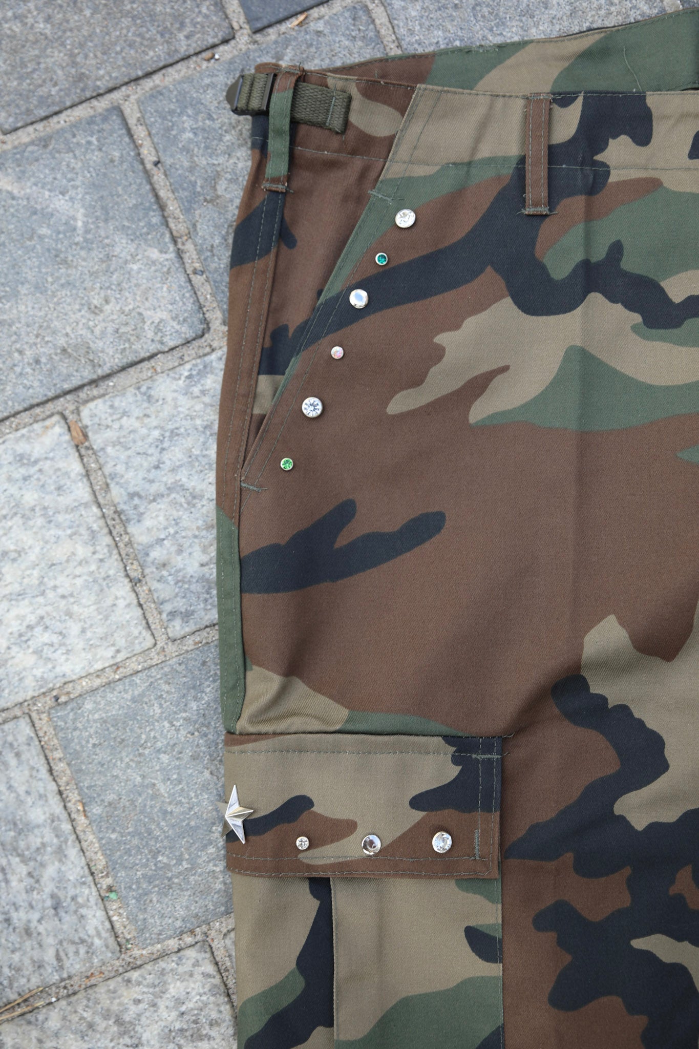 BEDAZZLE CAMO SHORTS