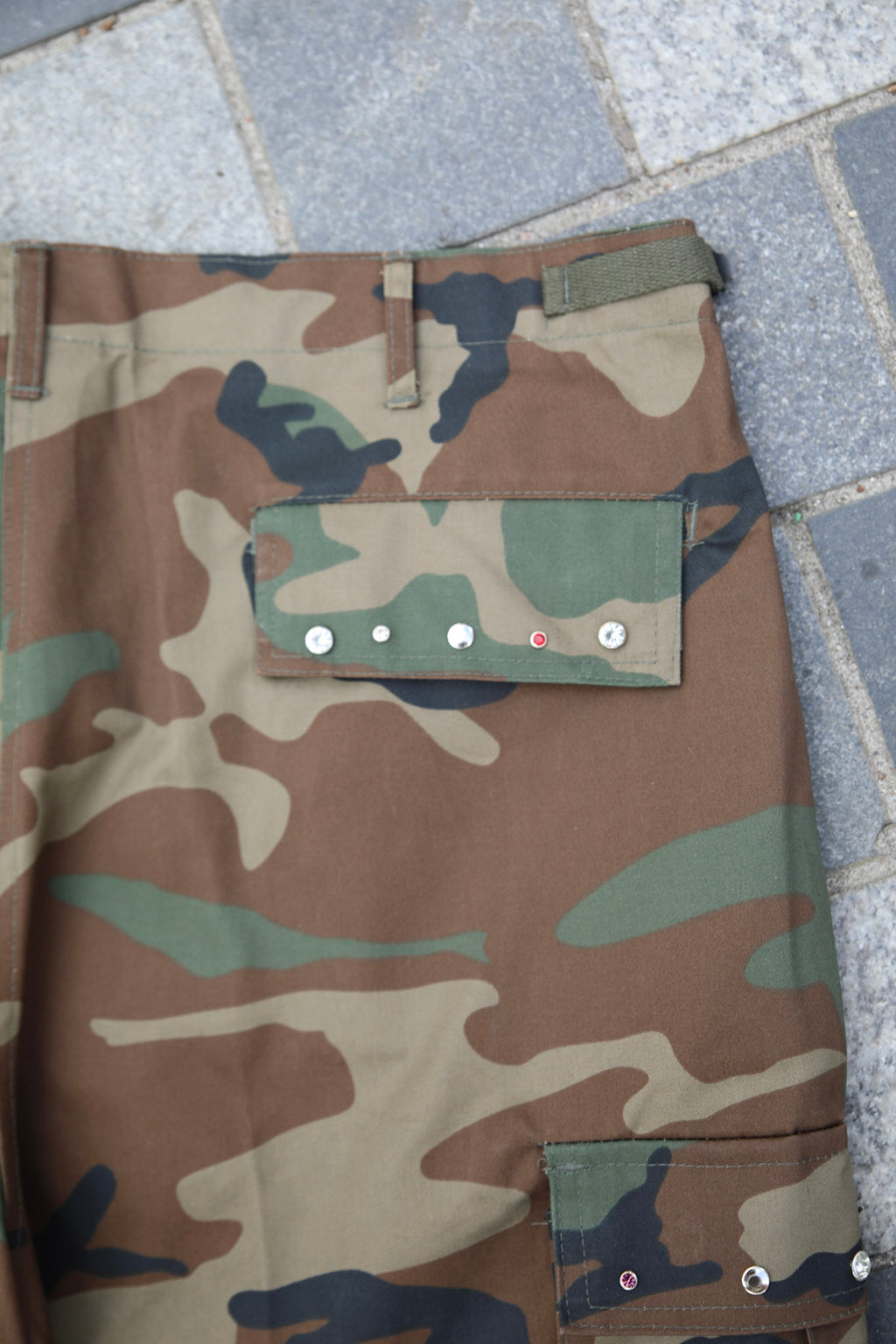 BEDAZZLE CAMO SHORTS