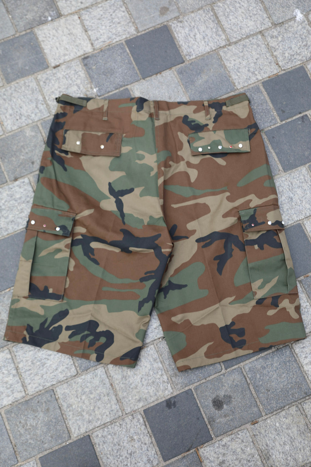 BEDAZZLE CAMO SHORTS