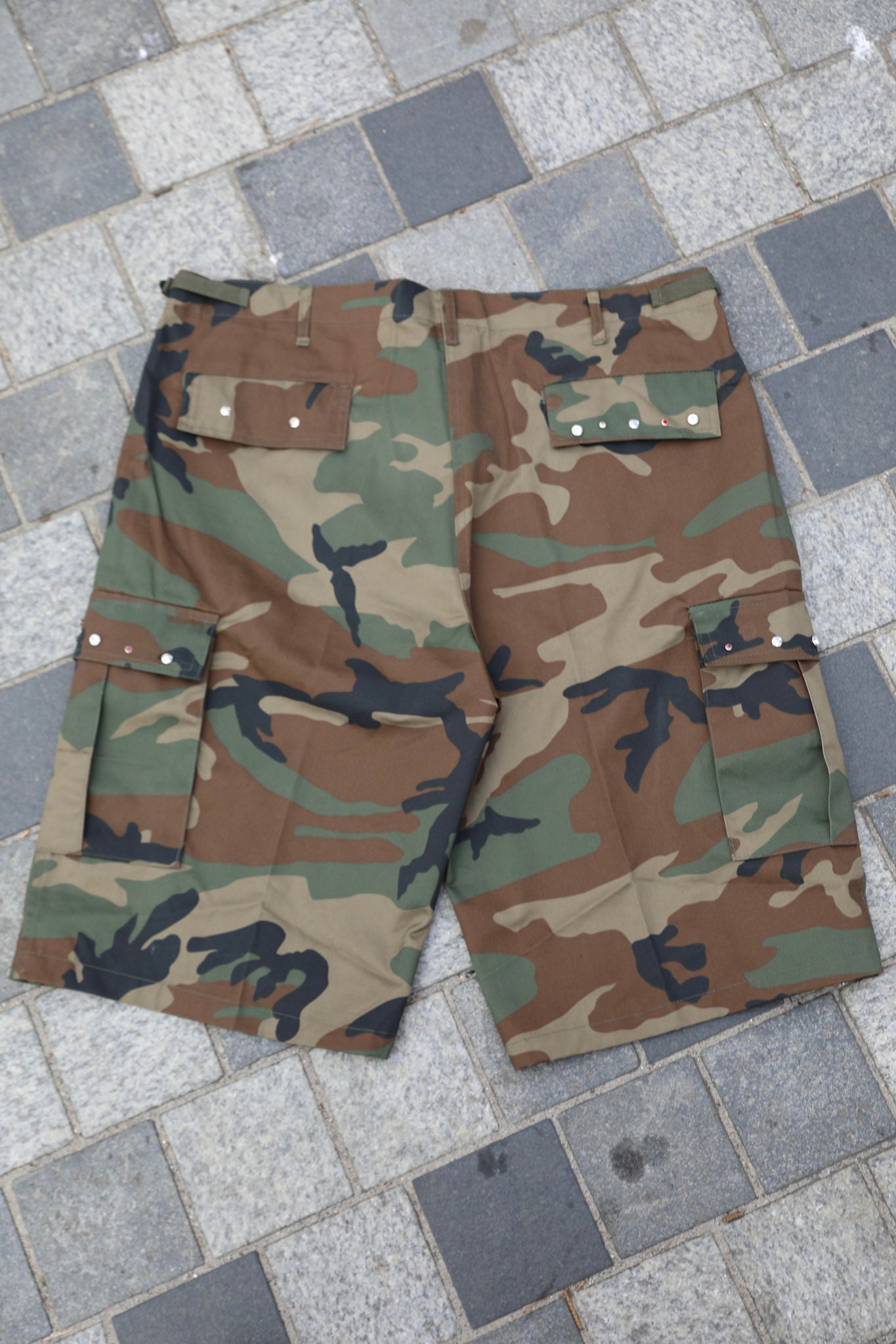BEDAZZLE CAMO SHORTS